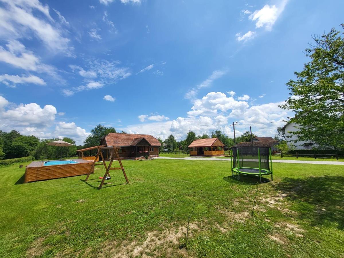 Villa Kuca Za Odmor Jopi I Mare Topusko Exterior foto