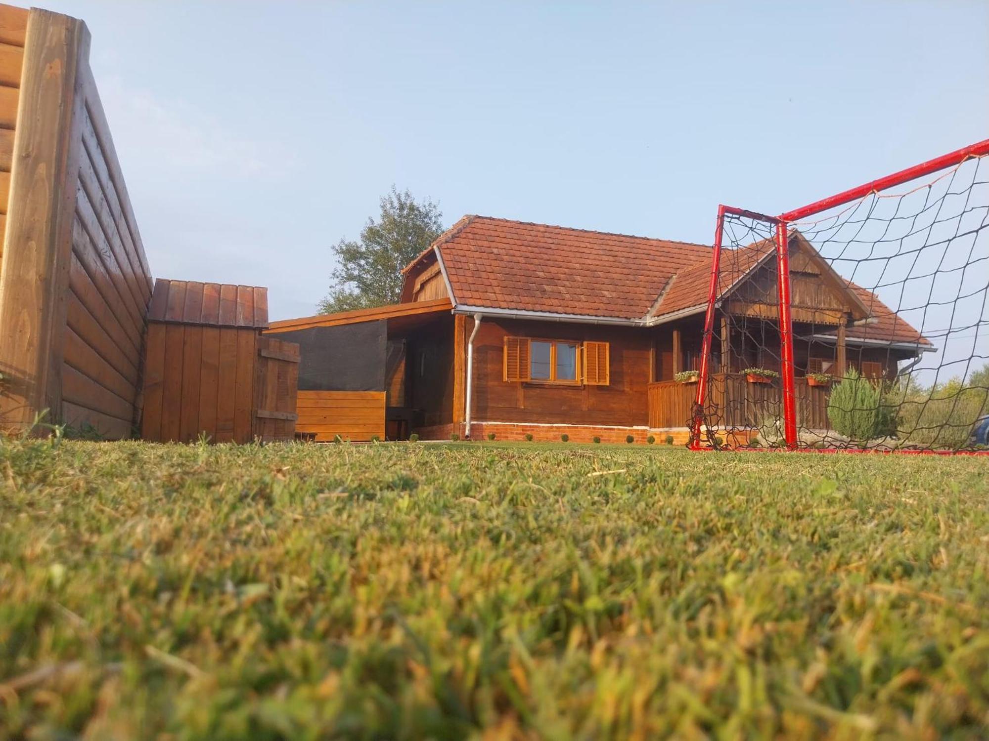 Villa Kuca Za Odmor Jopi I Mare Topusko Exterior foto